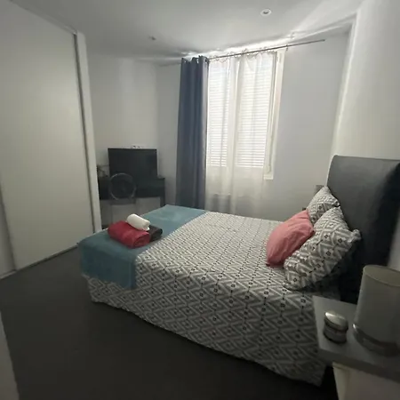 L'ensoleillee Maison Prive * Κάννες